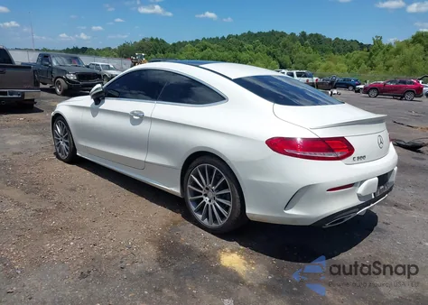 2017 Mercedes-Benz C 300 from USA, damaged, VIN WDDWJ4JB8HF381903